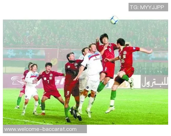 黄健翔点评中国队平局表现称射门威胁更大祝贺球队努力拼搏精神